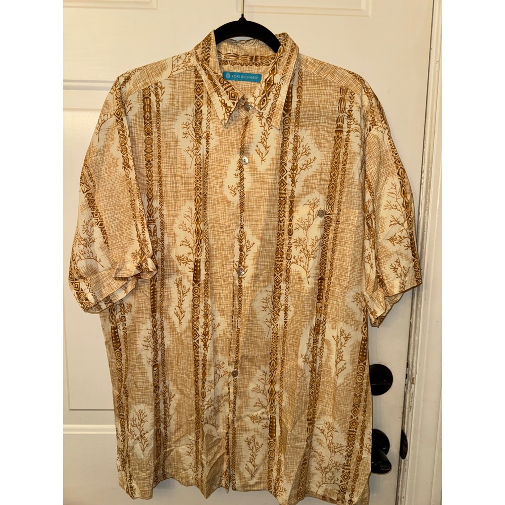 Tori Richard Mens Medium Tan Tribal Print Viscose Hawaiian Button Down Shirt